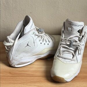 Jordan Men's Athletic Shoes - White